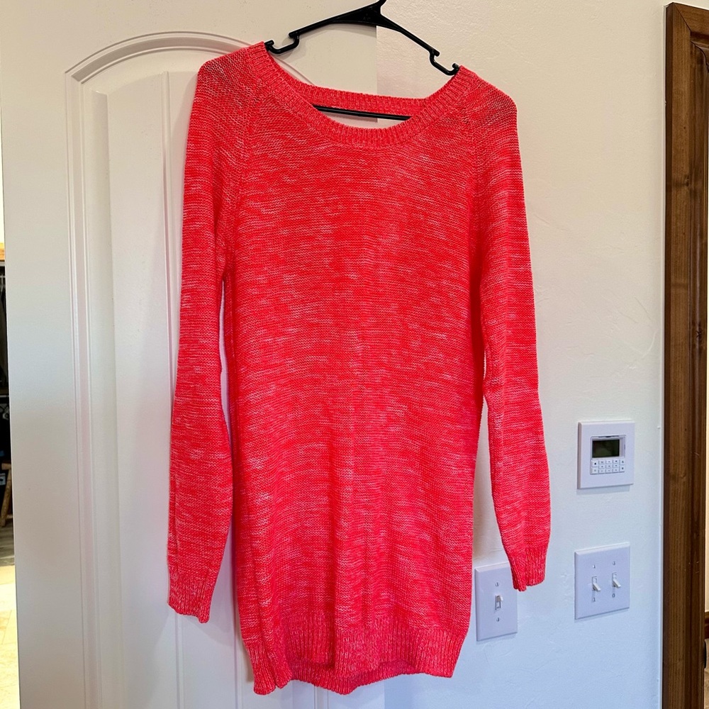 Women’s sweater